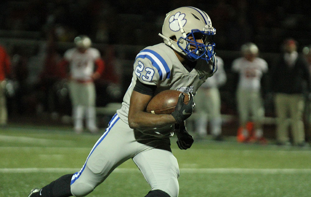 Class 3 District 4 Championship Football - Lutheran St. Charles vs Mexico